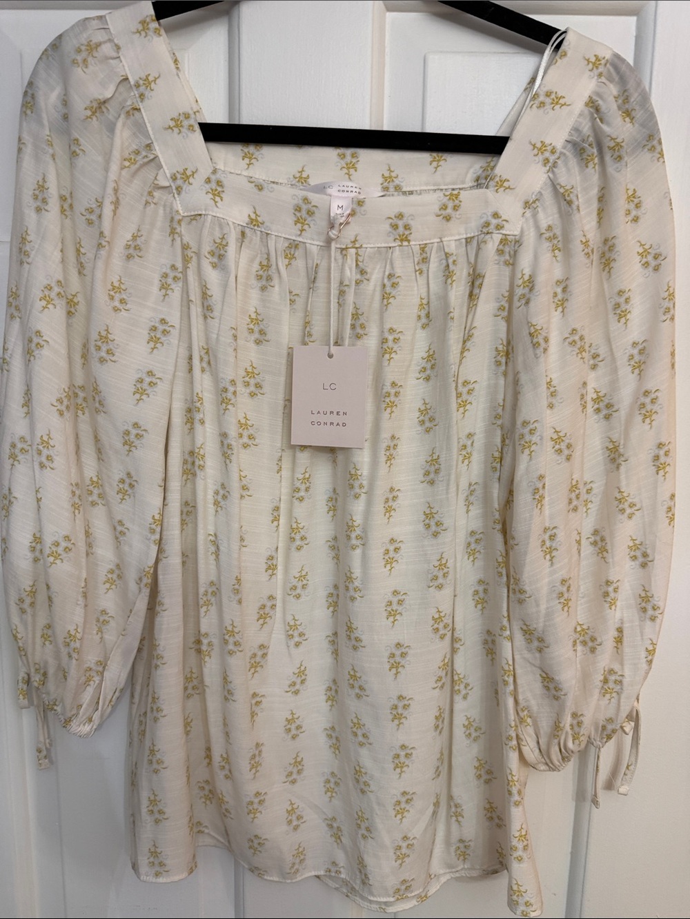 LC Lauren Conrad Cream Floral Peasant Top